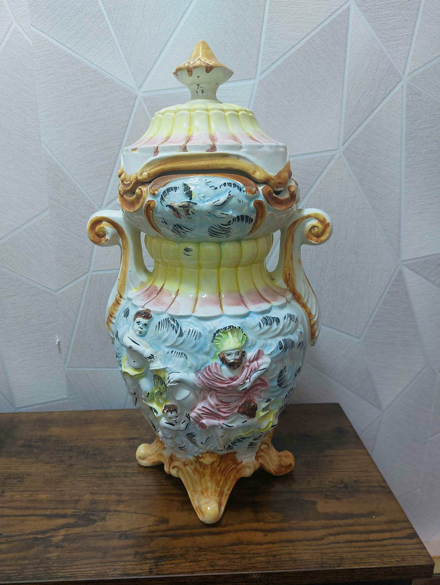 Real Fabbrica Capodimonte - Style kopen? Bied vanaf 50!