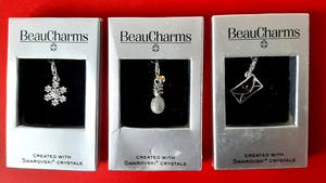 Curiosa - Swarovski 3 hanger kopen? Bied vanaf 1!