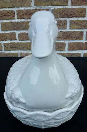 Niet of onleesbaar gesigneerd - Vintage Portmeiron Ovenschaal/Serveerschaal, model Eend op nest. kopen? Bied vanaf 1!