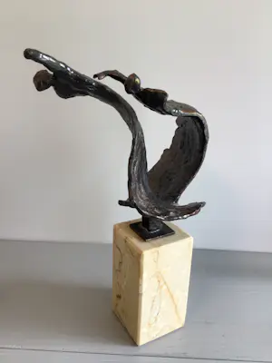 Buy Bernadette Leijdekkers - Sculptuur “ Dynamisch danspaar “ zeldzaam? Bid from 139!