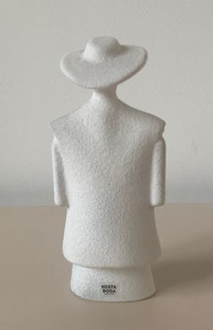 Kjell Engman - Glazen figuur "Catwalk Poncho White" - Kosta Boda kopen? Bied vanaf 58!