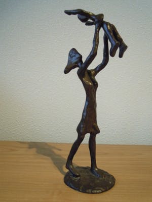 Corry Ammerlaan - Prachtig gesigneerd beeld - moeder met kind kopen? Bied vanaf 45!