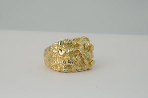 2550 - Robuuste 18 karaats - geel-gouden zg. "Nugget" ring - heren model kopen? Bied vanaf 340!