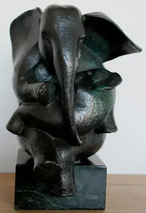 Miep Maarse - Bronzen sculptuur: Parasol (Moeder olifant met kind) - 2001 kopen? Bied vanaf 1250!