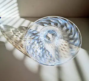 Kosta Boda - Bertil Vallien (1938), schaal 'Cirrus', uniek kopen? Bied vanaf 79!