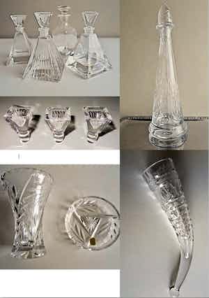 Niet of onleesbaar gesigneerd - 8x Decoratiekristal: 4 RCR Italiaanse Parfumflesjes, Russische Hoorn, Vaas e.a. verkocht voor € 1!