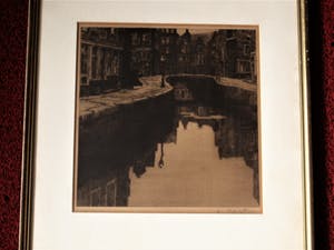 Niet of onleesbaar gesigneerd - Gesigneerde zg. droge naald Ets "Amsterdam OZ Achterburgwal" kopen? Bied vanaf 10!