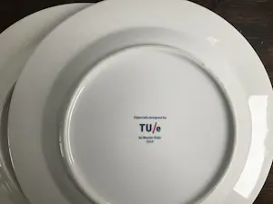 Wouter Stips - Twee persoons ontbijtservies kopen? Bied vanaf 28!