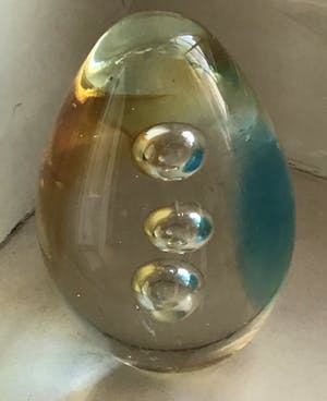 Niet of onleesbaar gesigneerd - Glas object presse papier kopen? Bied vanaf 10!