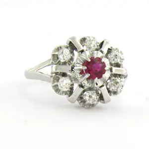 18k wit gouden ring met robijn en  old mine cut geslepen diamant tot. 0.30ct kopen? Bied vanaf 525!