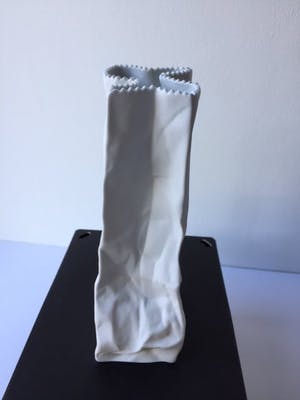 Tapio Wirkkala - Papieren Zak Vaas biscuit (mat) porselein voor Rosenthal h 22,5 cm kopen? Bied vanaf 69!