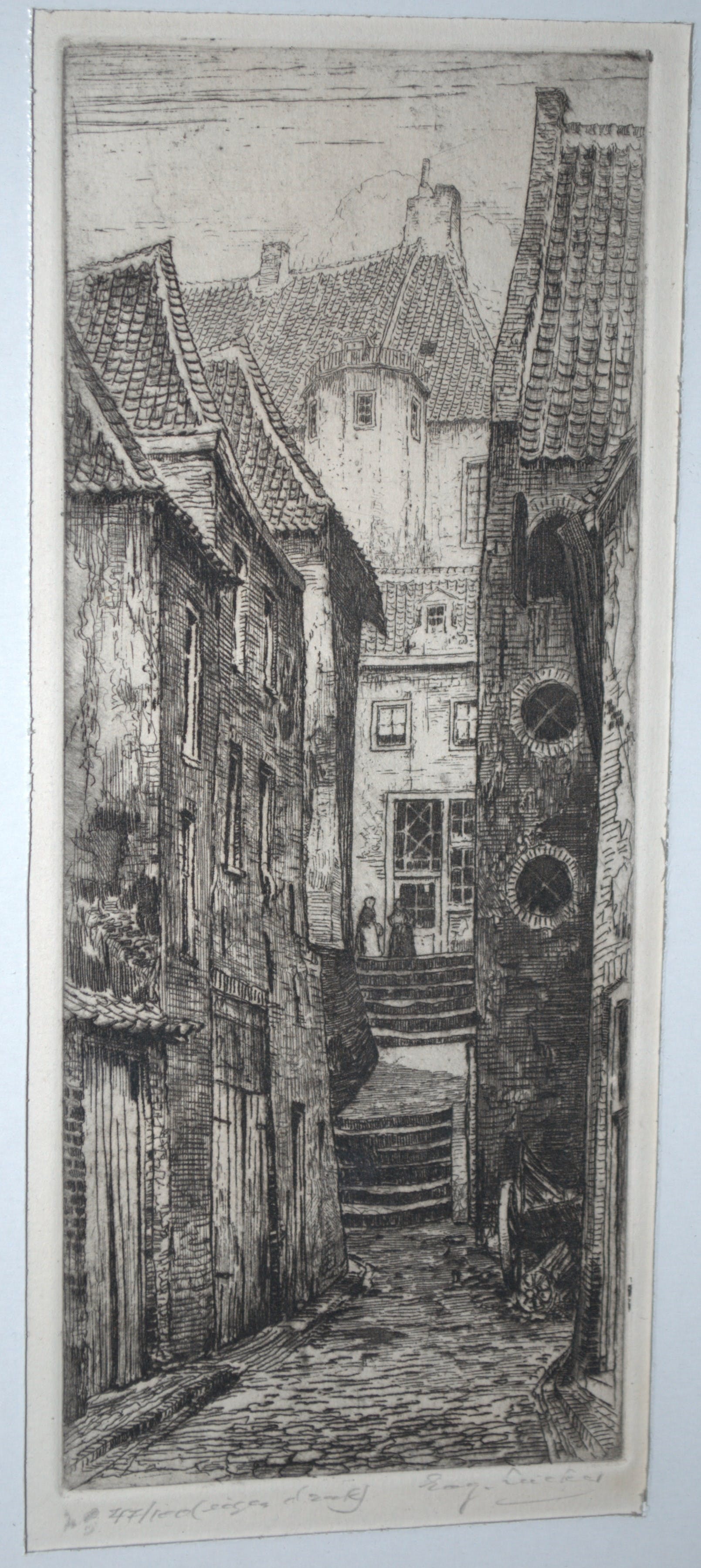 Eugene Lucker - Nijmegen, de Proosthof rond 1918 - ets-eigen druk oplage 100 verkocht voor € 45!