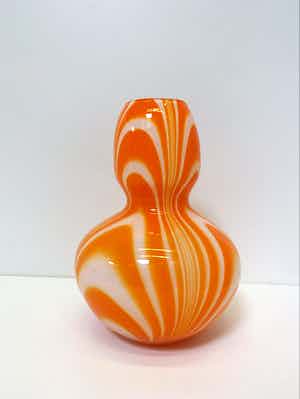 Carlo Moretti - Murano oranje witte vaas verkocht voor € 50!