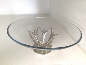 Corry Ammerlaan - Design schaal “ SAMEN DE HANDEN INEEN “ kopen? Bied vanaf 35!