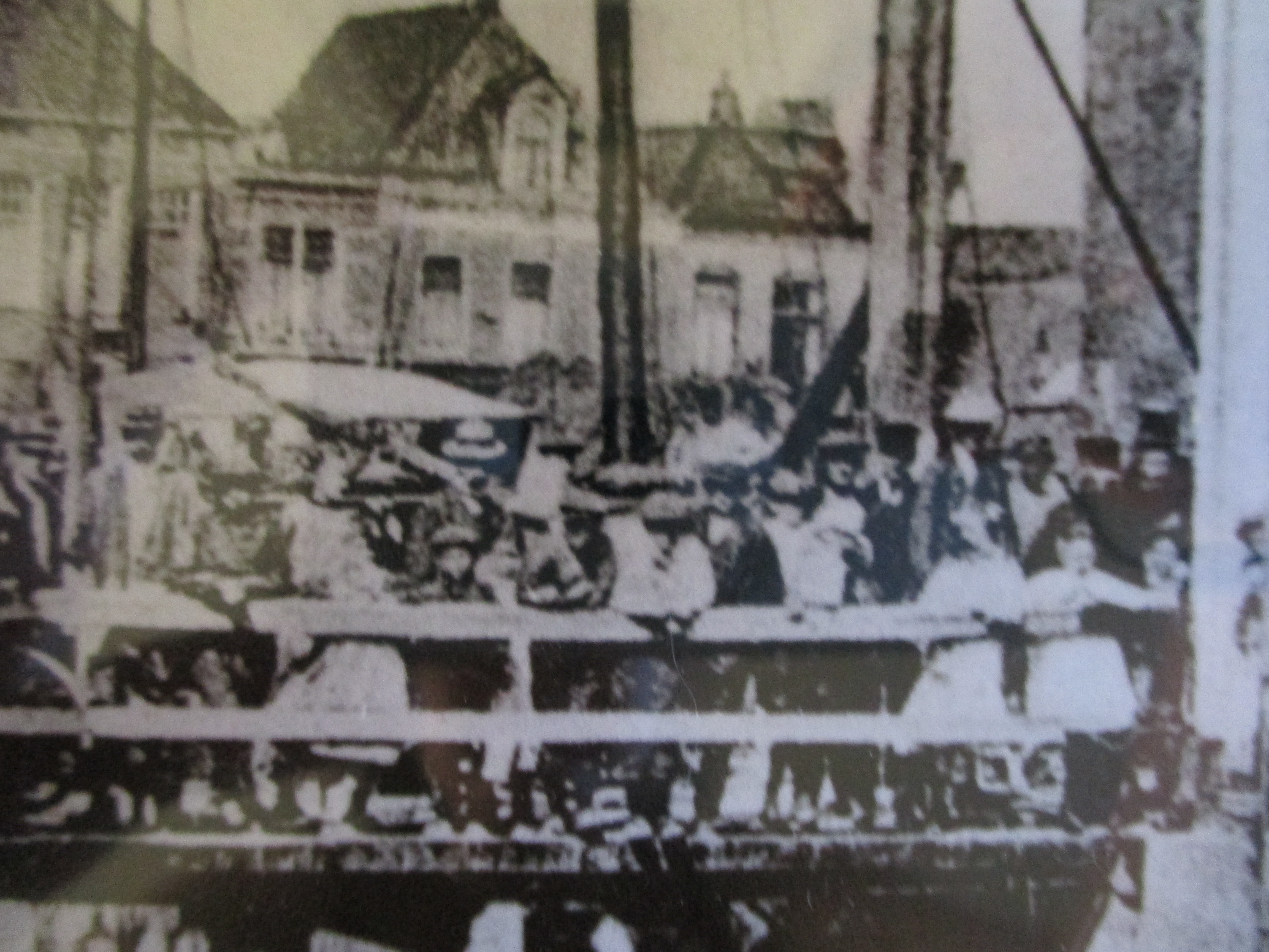 Niet of onleesbaar gesigneerd - Ingelijste foto Hotel Voorthuis Meppel kopen? Bied vanaf 1!