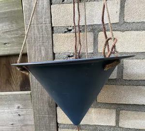 Cor Unum - Vintage Nineties plantenhanger ontwerp Theo Potmeer en Bart-Jan Reese kopen? Bied vanaf 20!