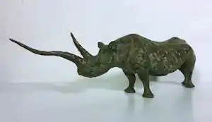 Hetty Heyster - Brons, Neushoorn verkauft für € 520!