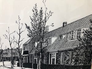 Niet of onleesbaar gesigneerd - Straat in Amsterdamse School Stijl kopen? Bied vanaf 1!