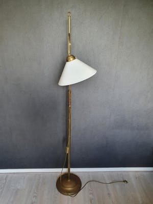 Curiosa - Vloerlamp / Leeslamp – Koper en Opaline glas kopen? Bied vanaf 99!