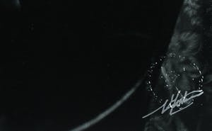 Nico Koster - Portret van David Bowie in het Amstel Hotel in 1973 kopen? Bied vanaf 150!