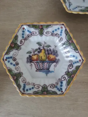 Koninklijke Tichelaar Makkum - 6 hoekige schaaltjes kopen? Bied vanaf 85!