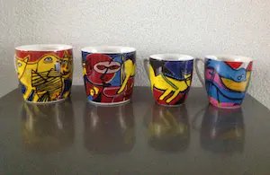 Corneille - Twee grote bekers, twee koffiebekers kopen? Bied vanaf 22!