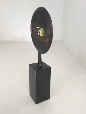 Corry Ammerlaan - Sculptuur “ Kijk in de toekomst ! “ kopen? Bied vanaf 75!