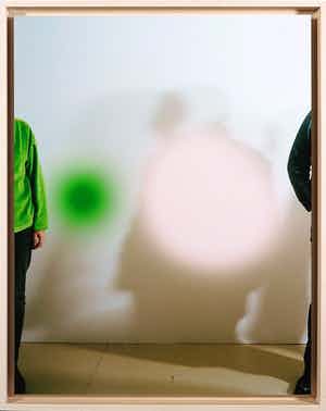 Pertti Kekarainen - C-Print op dibond, TILA (Green dot) - Ingelijst verkocht voor € 400!
