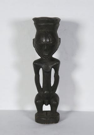 Hemba - Houten voorouderbeeld met baard en bovenop ruimte voor magische stof kopen? Bied vanaf 1!