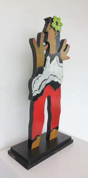 Jan Sierhuis - Houten beschilderde sculptuur, Figuur (in houten kist) kopen? Bied vanaf 250!