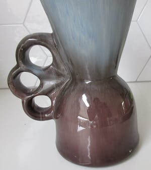 Aardewerkfabriek Katwijk en Klinkenberg Zeist - Art deco Oorvaas met stroomglazuur kopen? Bied vanaf 1!