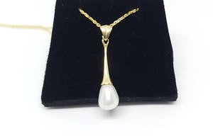 14k gouden collier met een zoetwater parel kopen? Bied vanaf 160!
