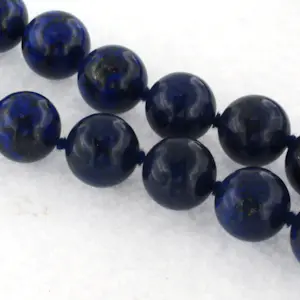 18k gouden slot aan een Lapis Lazuli kralen snoer - 65 cm lang - 156 gram kaufen? Bieten Sie von 200!