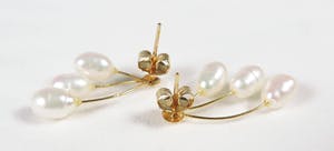 Set van collier en oorbellen met barok parels kopen? Bied vanaf 1!