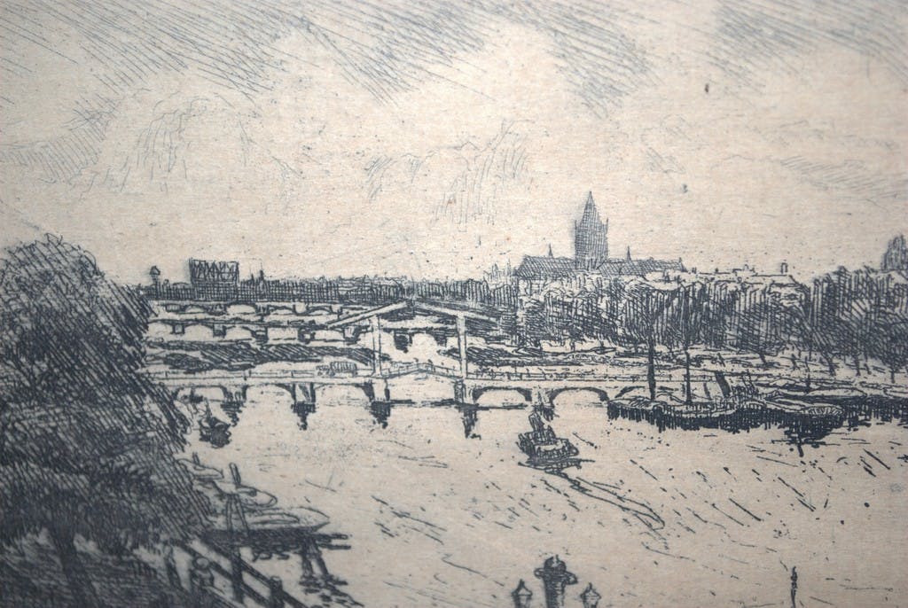 Toon Pluymers - Rond de Blauwbrug Amsterdam - mooi ingelijste ets, eigen druk door Toon Pluymers kopen? Bied vanaf 110!