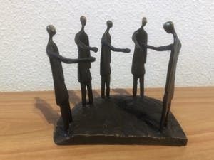 Corry Ammerlaan - Prachtig beeldje - WELKOM IN ONS MIDDEN " kopen? Bied vanaf 25!