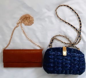 Niet of onleesbaar gesigneerd - Bulaggi en krokodil farm 2 tassen kopen? Bied vanaf 10!