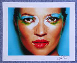 Mario Testino - Autogramm auf Fotografie Kate Moss London verkocht voor € 49!