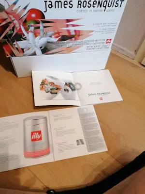 illy Art Collection - Illy art collection 2003 James Rosenquist coffee flowers kopen? Bied vanaf 50!