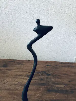 Corry Ammerlaan - Beeldje op sokkel gesigneerd kaufen? Bieten Sie von 20!