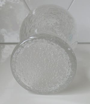 Floris Meydam - Blanke elegante gevormde Airbubble vaas kopen? Bied vanaf 10!