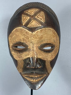 Punu - African female mask from the Punu - Gabon. kopen? Bied vanaf 25!