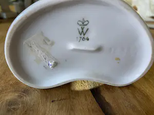 Wallendorfer Porzellan - Jonge vrouw met hond kopen? Bied vanaf 65!