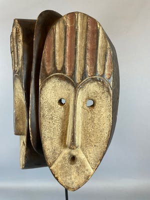 Pende - African mask from the Pende - Congo kopen? Bied vanaf 45!