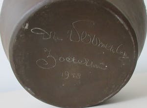 Dries Vermeulen - Grote zeer zeldzame vaas met sgraffito decor van Bizons kopen? Bied vanaf 1!