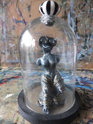 Loes van der Holst - 'Let's sit down' kopen? Bied vanaf 30!