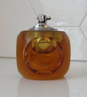 Niet of onleesbaar gesigneerd - Space Age Tangerine Persglazen Tafelaansteker kopen? Bied vanaf 10!