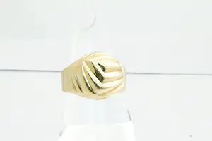 57 - Mooi gedetailleerde 18 Krt geel gouden "tulband" of fantasie ring kopen? Bied vanaf 330!