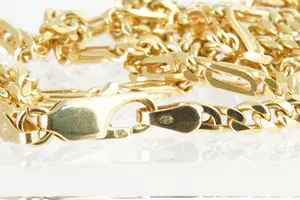 05  - Lang 14Krt geel gouden collier met karakteristieke Figaro schakels kopen? Bied vanaf 470!