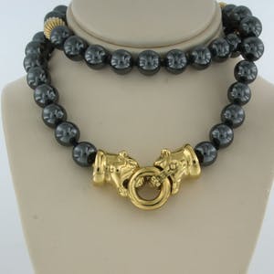 18k gouden slot van panter koppen met diamant aan hematiet kralen collier - 45cm kopen? Bied vanaf 800!